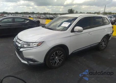 2018 Mitsubishi Outlander Se from USA, damaged, VIN JA4AD3A33JZ032869